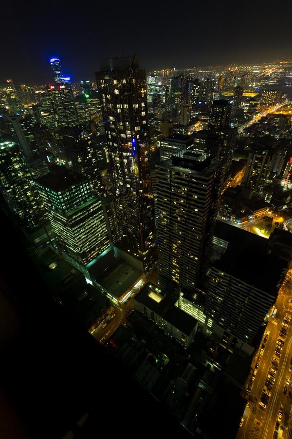 Light Tower Apartment Melbourne Exterior photo